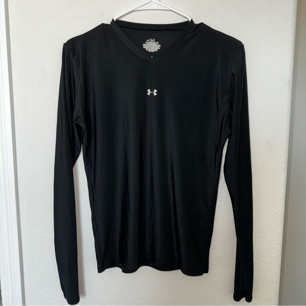 Under Armour black women’s activewear black